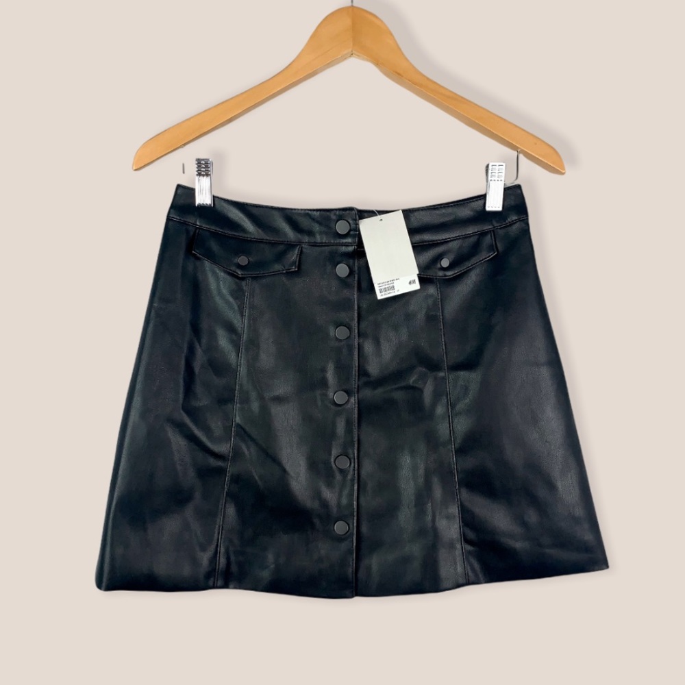 Divided H&M Vegan Faux Leather A-line Mini Skirt 6